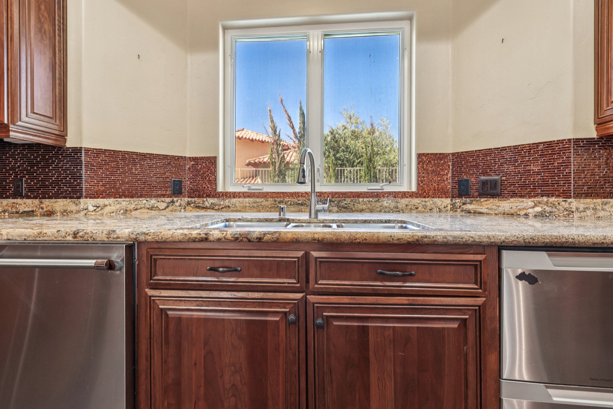 Dibasio Ct-S2603-041.jpg