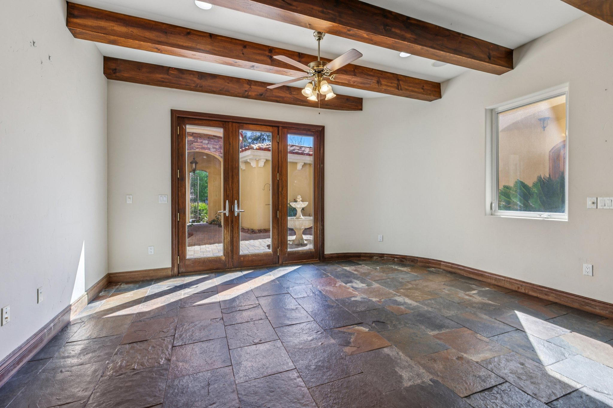 Dibasio Ct-S2603-066.jpg