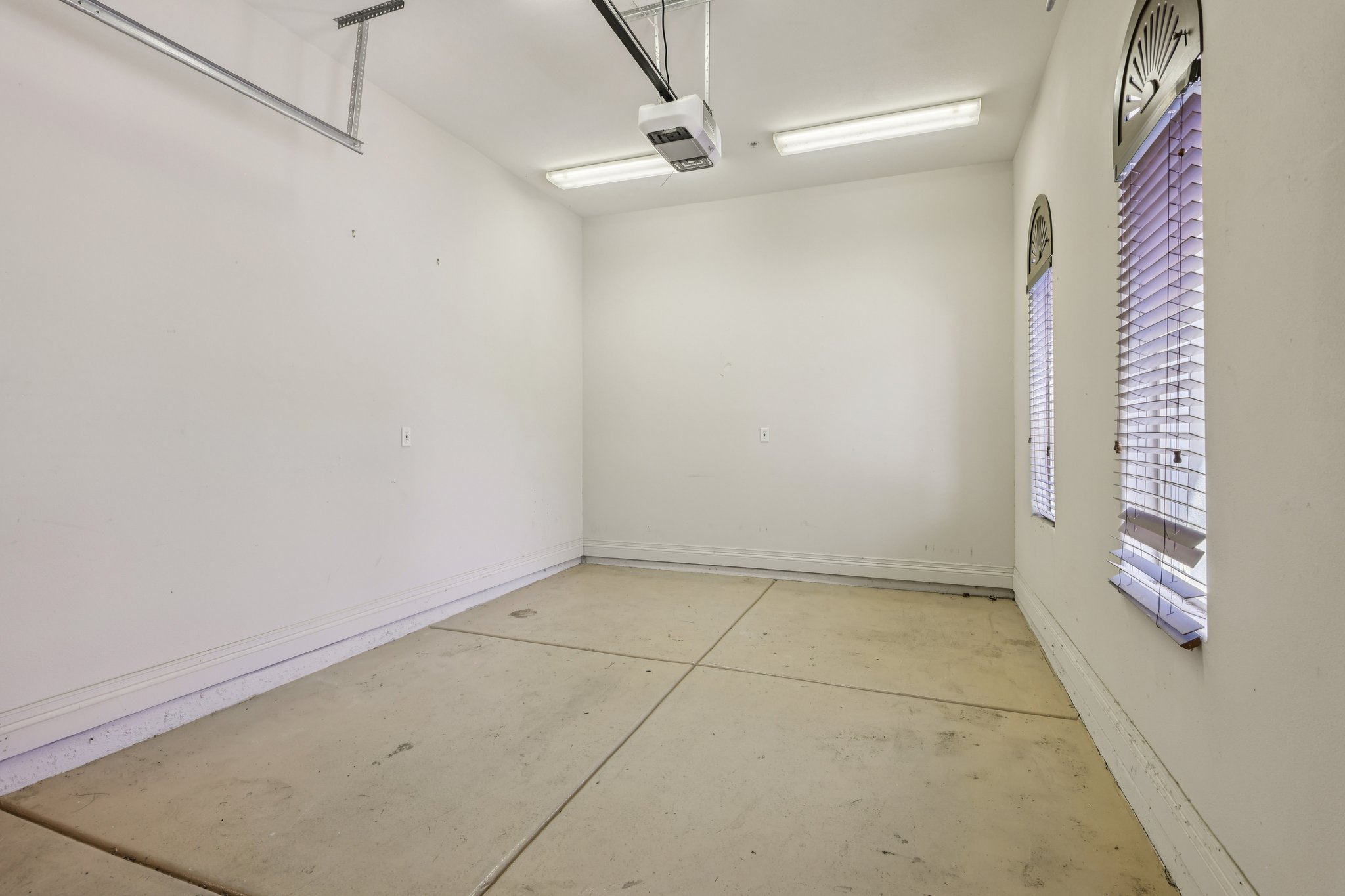 Dibasio Ct-S2603-072.jpg