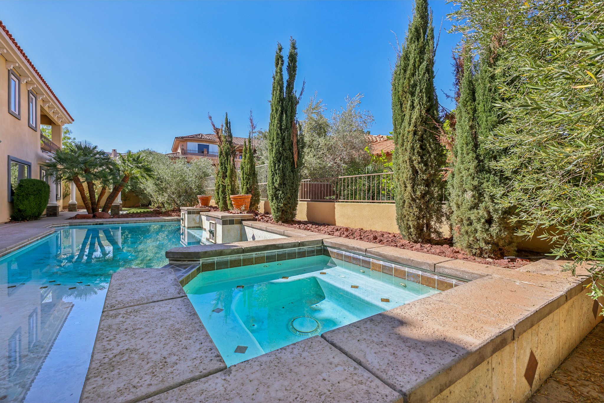 Dibasio Ct-S2603-118.jpg