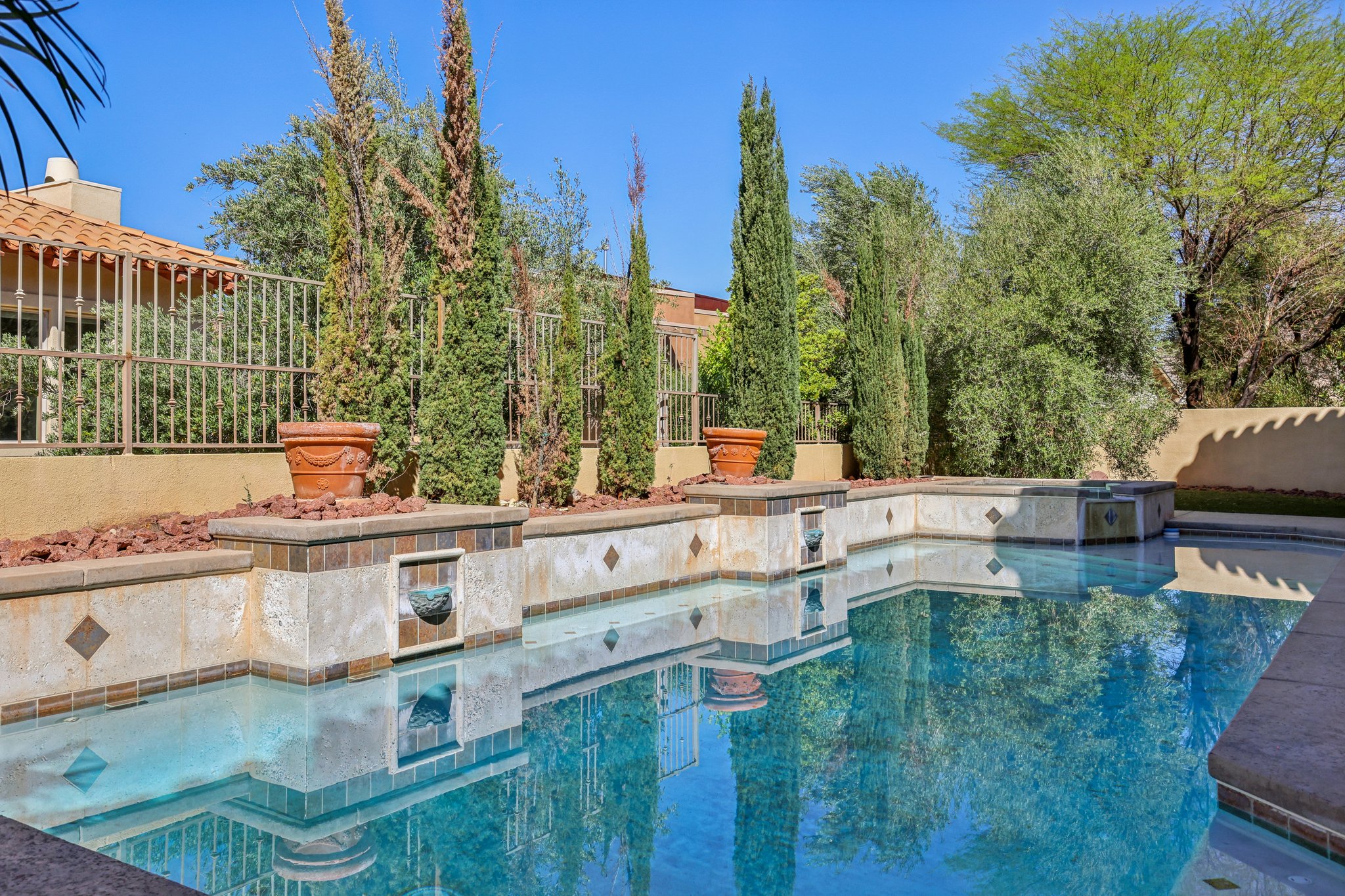 Dibasio Ct-S2603-121.jpg