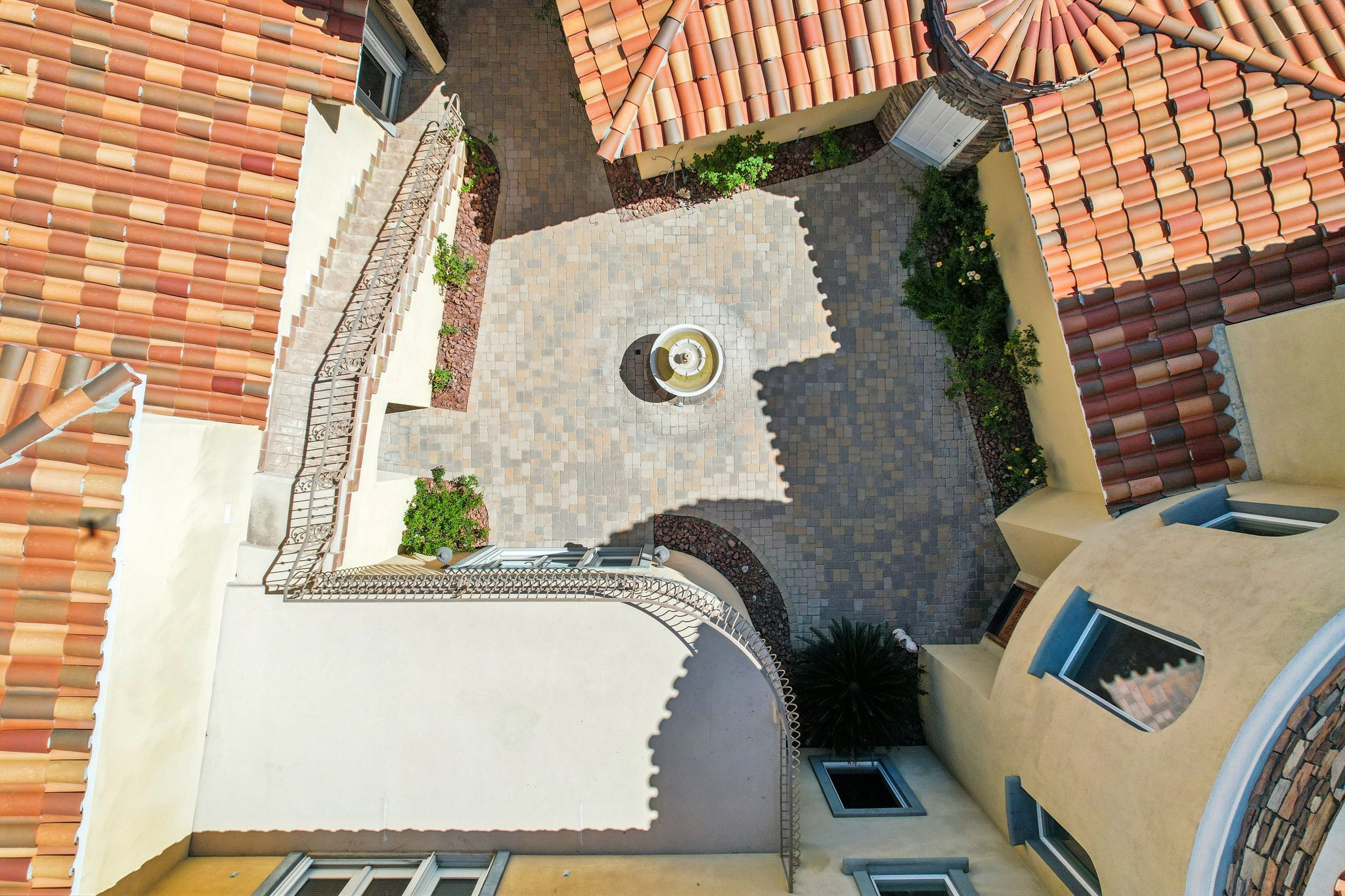 Dibasio Ct-S2603-154.jpg