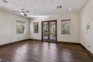 Dibasio Ct-S2603-026.jpg