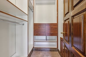 Dibasio Ct-S2603-055.jpg