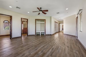 Dibasio Ct-S2603-084.jpg