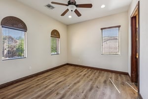 Dibasio Ct-S2603-096.jpg