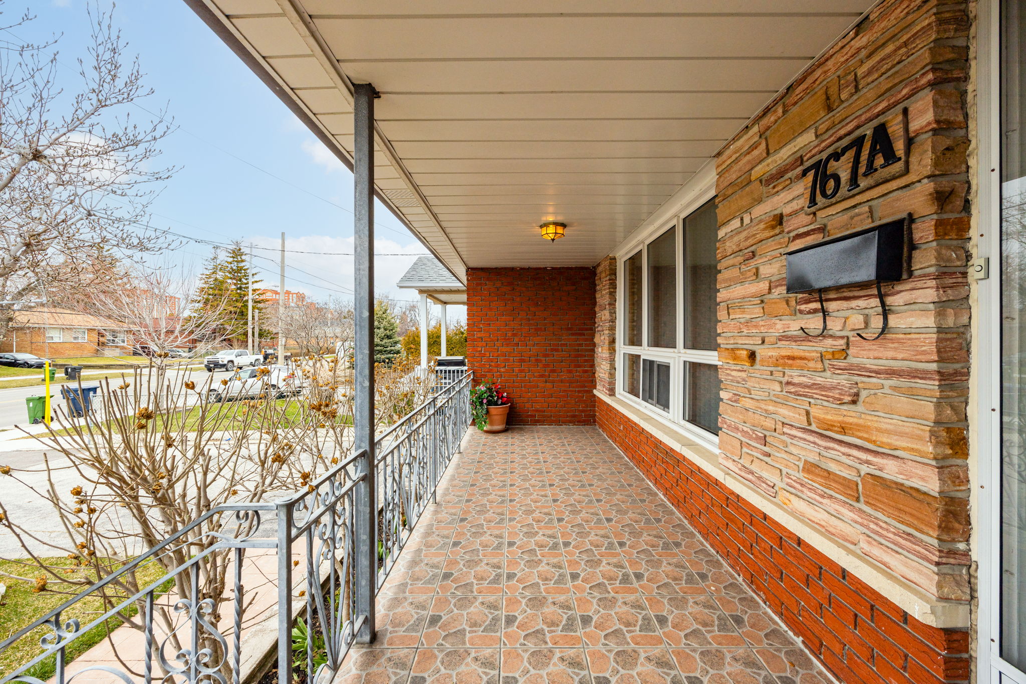 Toronto property showcase — delivered property photograph 5