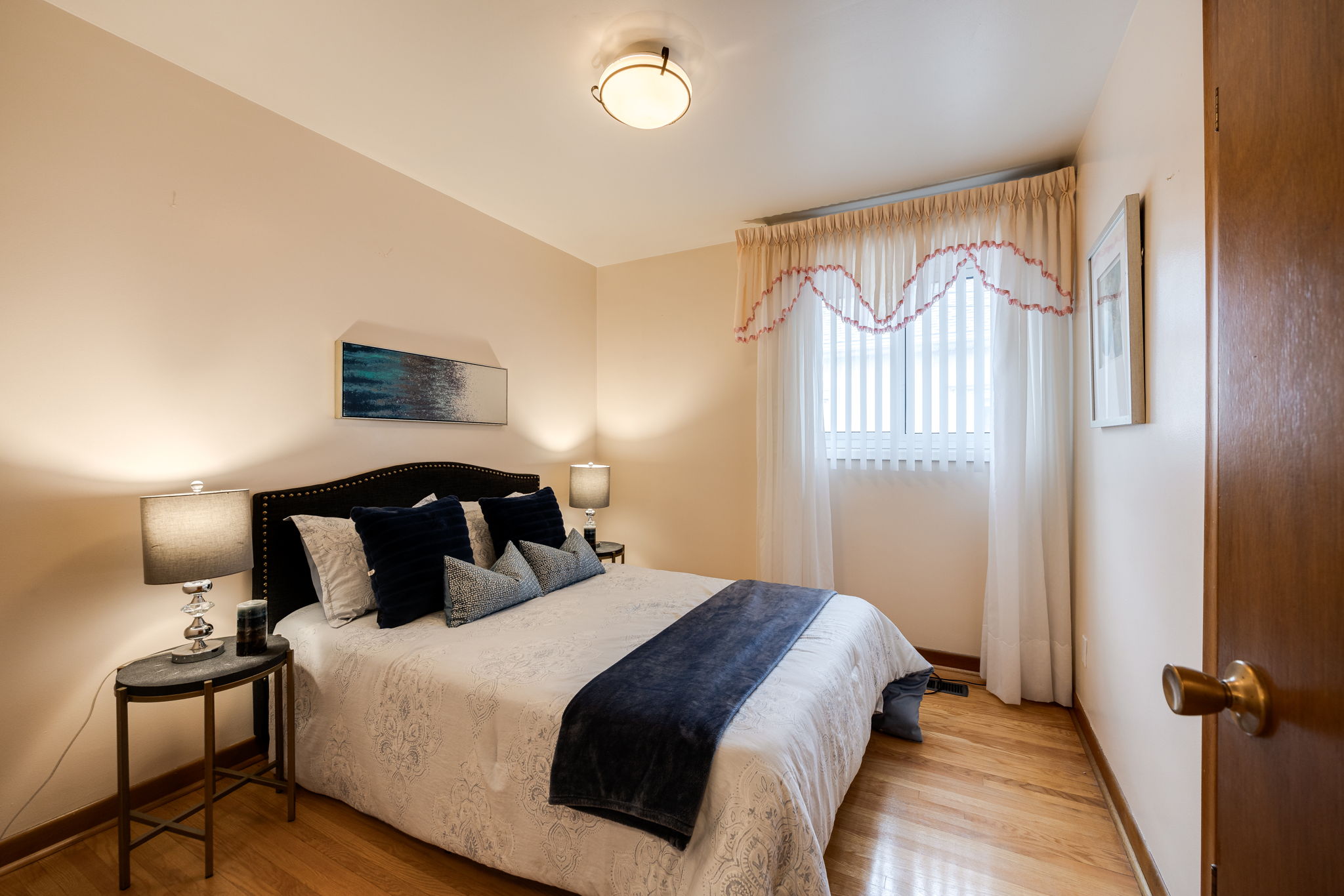 Toronto property showcase — delivered property photograph 18