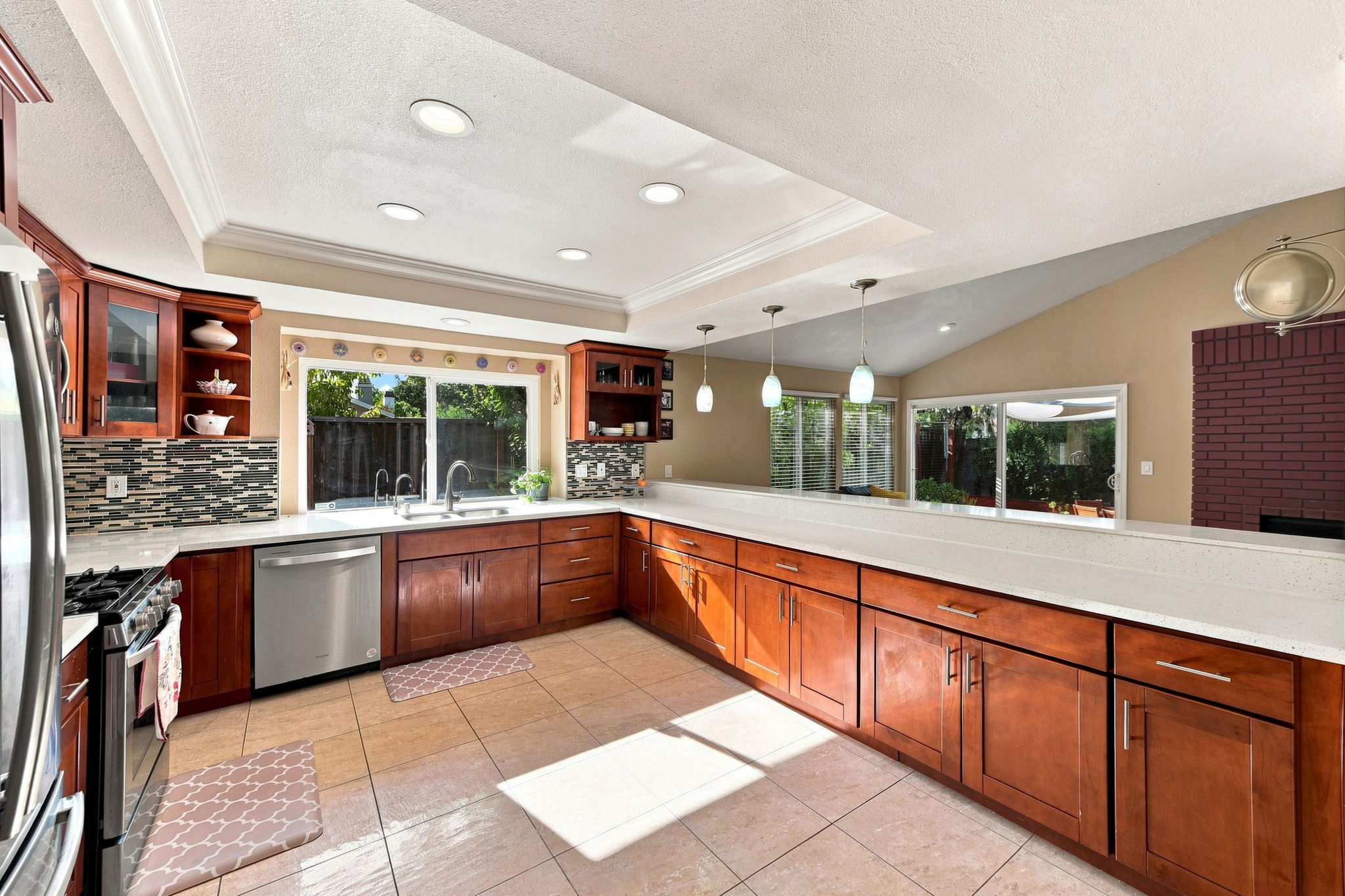 014_F8_767 Portswood Dr