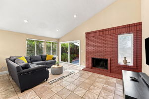010_F8_767 Portswood Dr