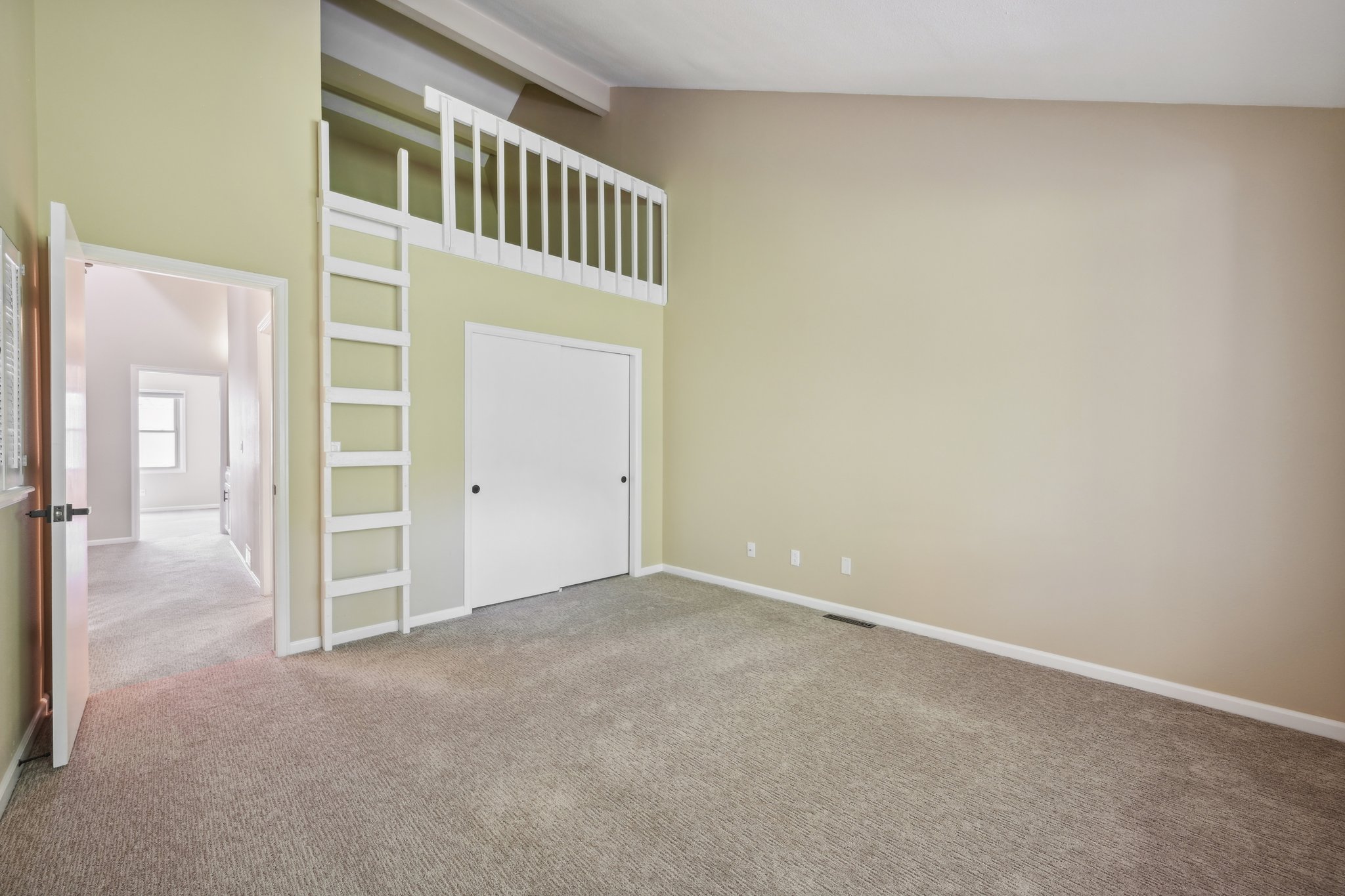 S Cove Cir-026.jpg
