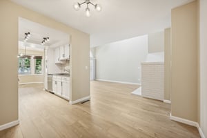 S Cove Cir-012.jpg