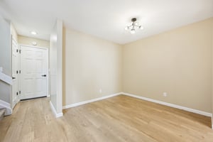 S Cove Cir-013.jpg