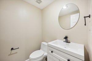 S Cove Cir-022.jpg