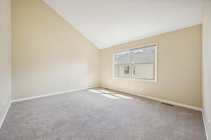 S Cove Cir-030.jpg
