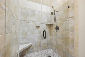 S Cove Cir-036.jpg