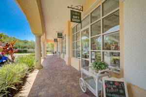 Village Walk Amenities - SRQ-5