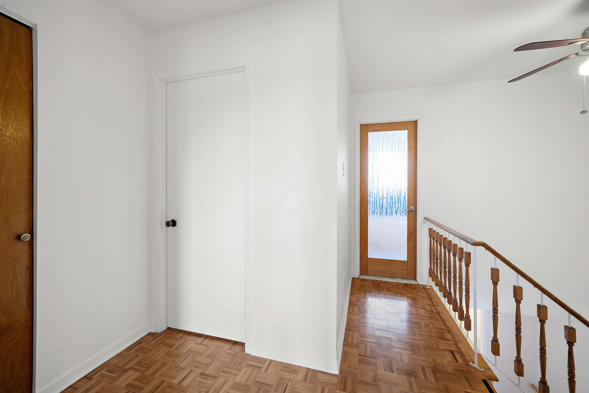 7673 Pl. Trahan, Brossard, QC J4W 3E5 Montreal Real Estate Photography