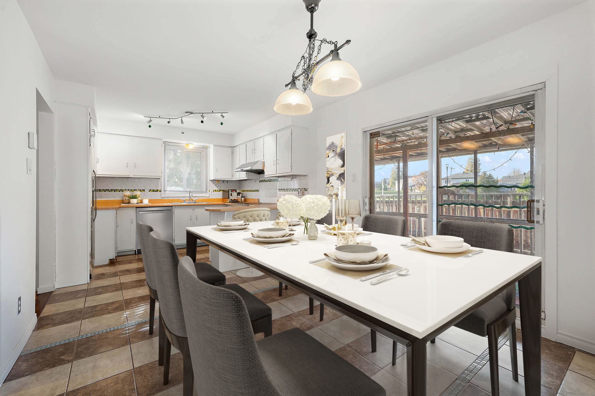 7673 Pl. Trahan, Brossard, QC J4W 3E5 Montreal Real Estate Photography