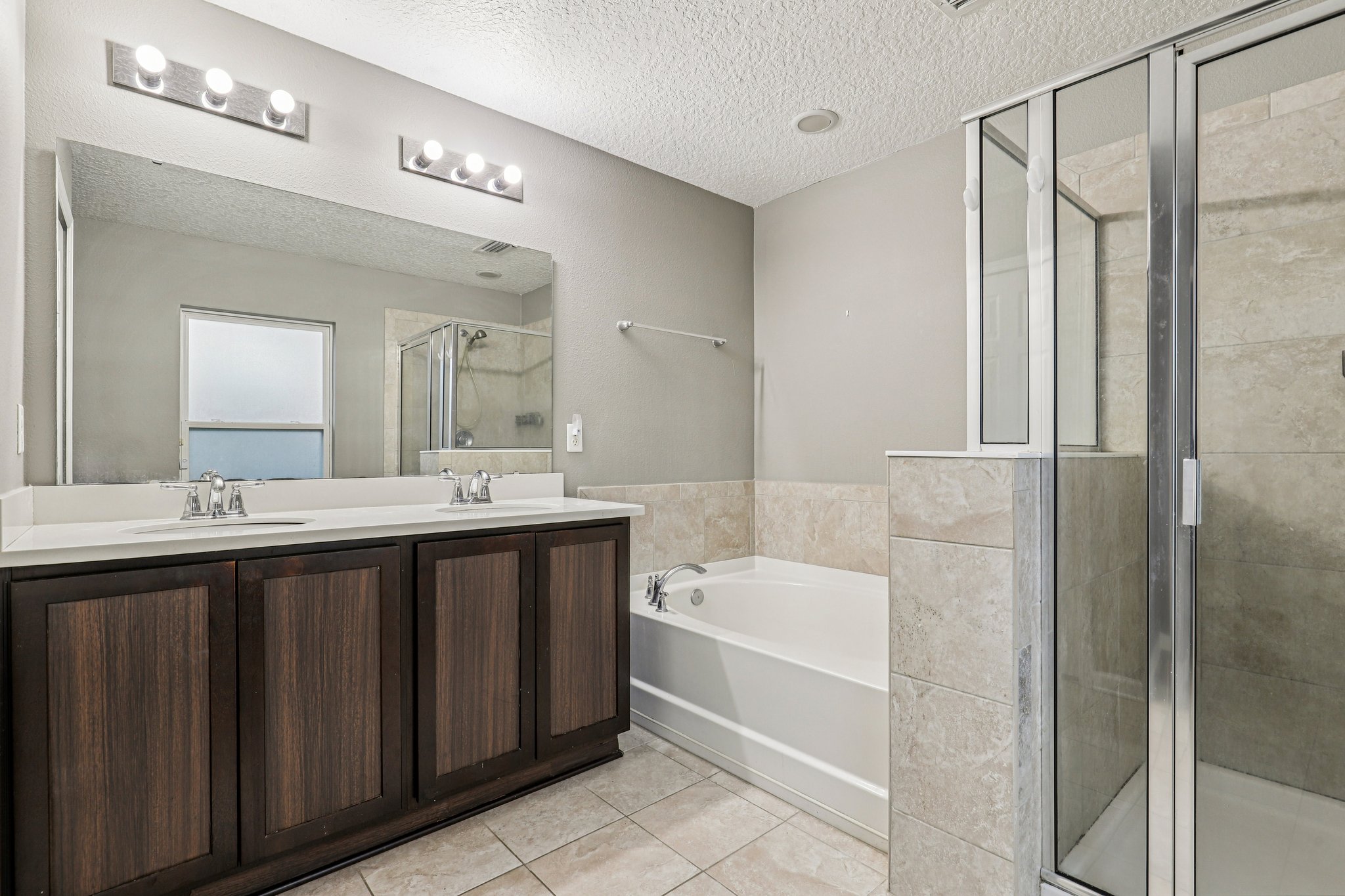 Timbercreek Blvd-S1202-031.jpg