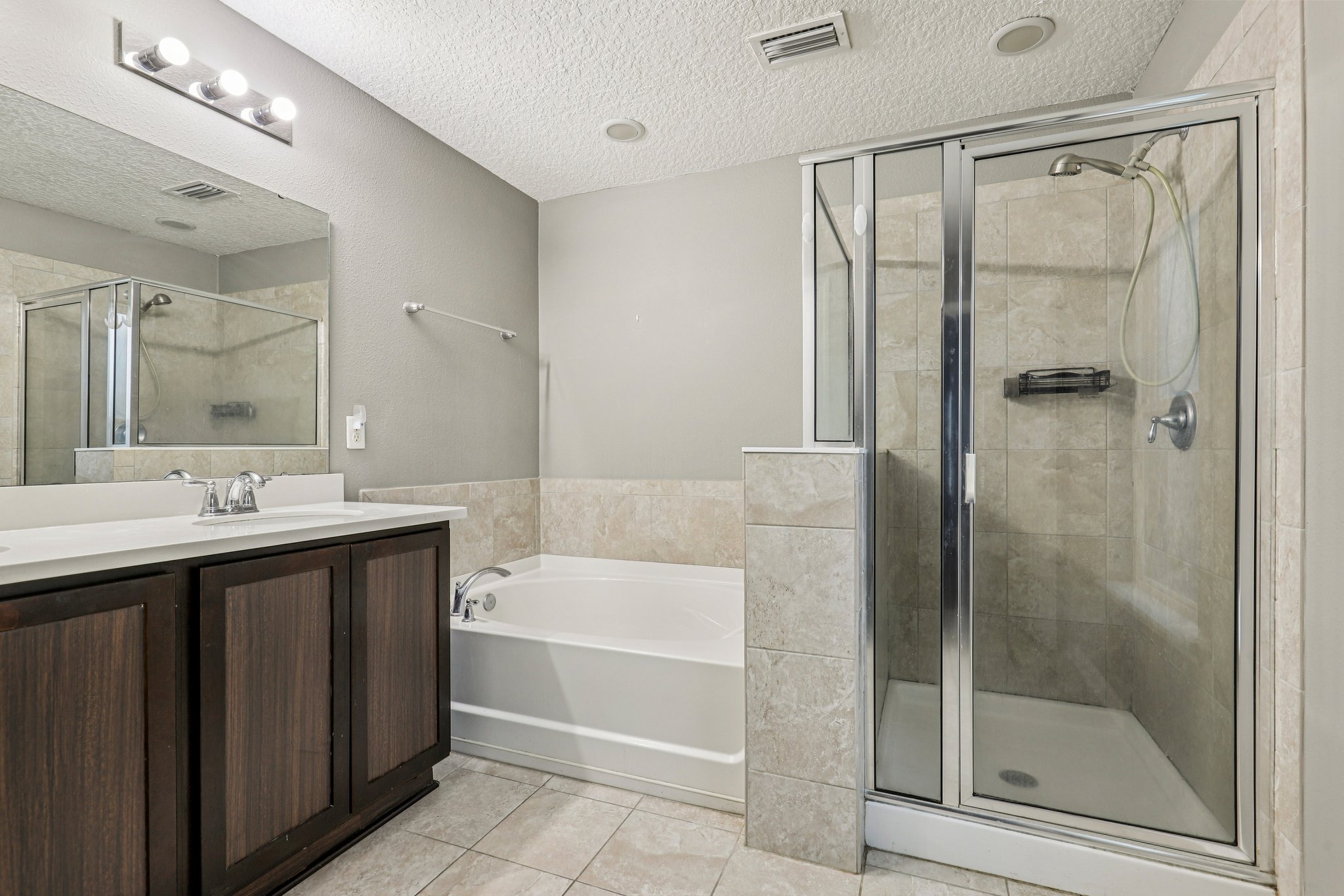 Timbercreek Blvd-S1202-032.jpg