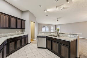 Timbercreek Blvd-S1202-016.jpg