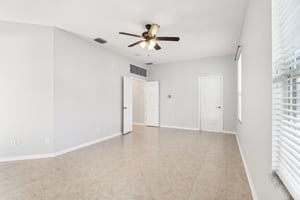 Autumn Glen Dr-013.jpg