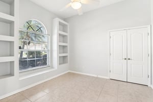 Autumn Glen Dr-019.jpg
