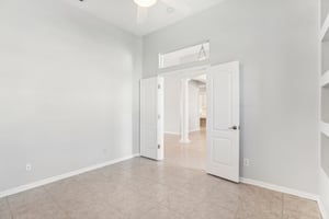Autumn Glen Dr-020.jpg