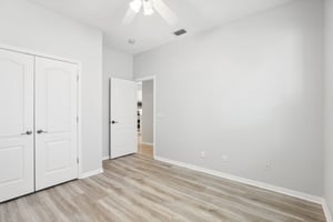 Autumn Glen Dr-027.jpg