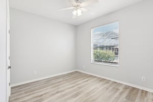 Autumn Glen Dr-030.jpg
