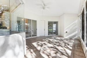 Autumn Glen Dr-033.jpg