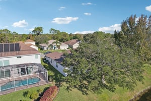 Autumn Glen Dr-047.jpg