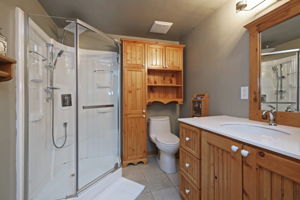  Photo 47