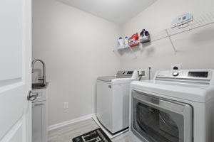  Photo 49