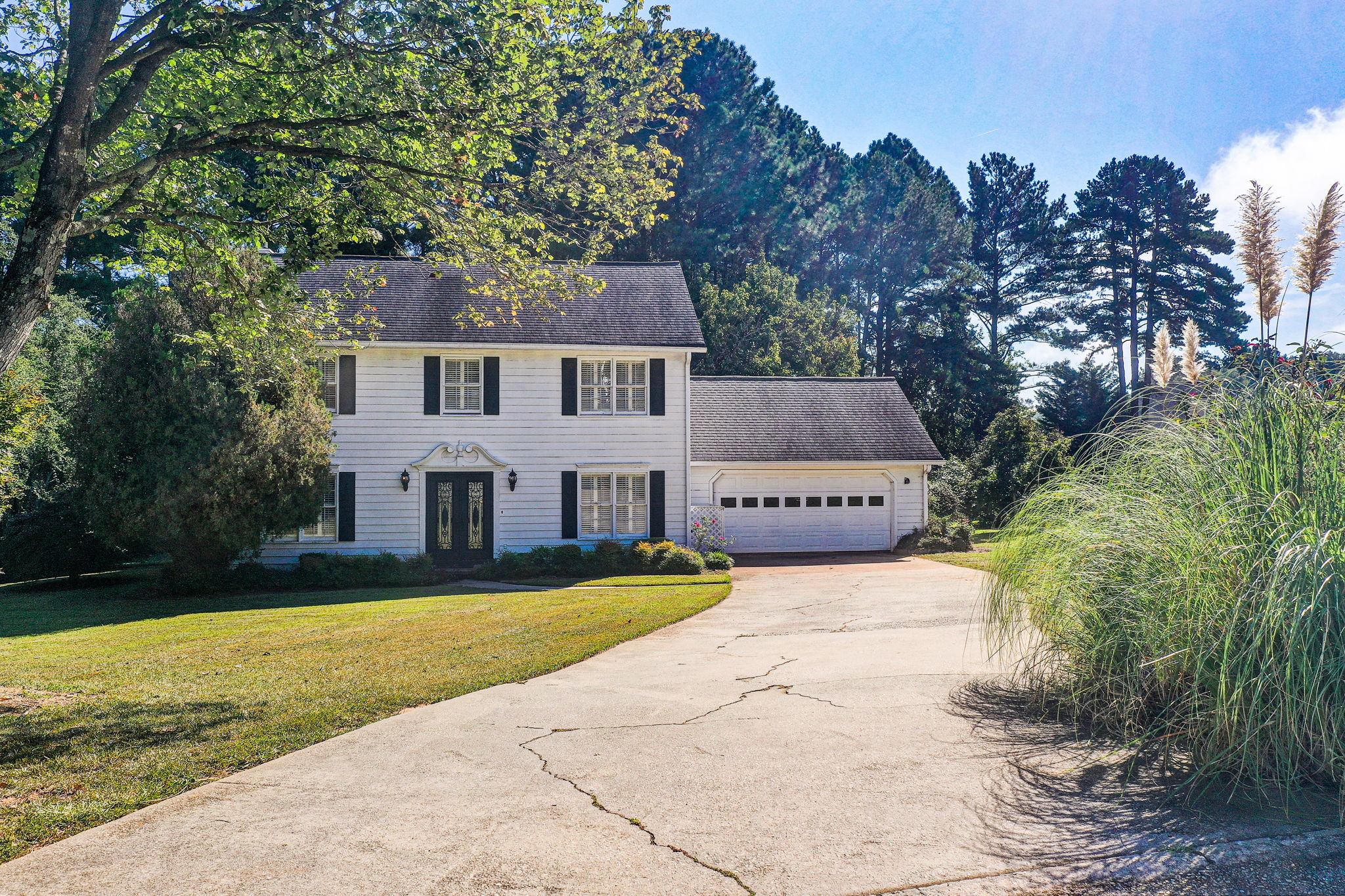 37 Aerial Ext Front B w Driveway