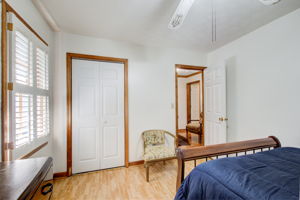 33 BR 4 B