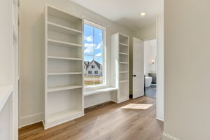 Primary Bedroom Closet