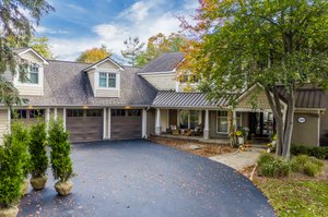  7689 Deerhill Dr, Clarkston, MI 48346, US Photo 1