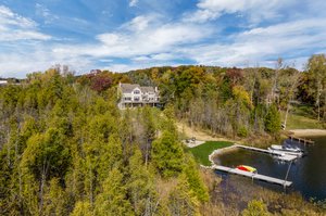  7689 Deerhill Dr, Clarkston, MI 48346, US Photo 70