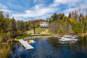  7689 Deerhill Dr, Clarkston, MI 48346, US Photo 69