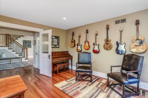  7689 Deerhill Dr, Clarkston, MI 48346, US Photo 3