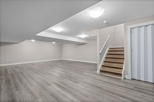  Photo 37