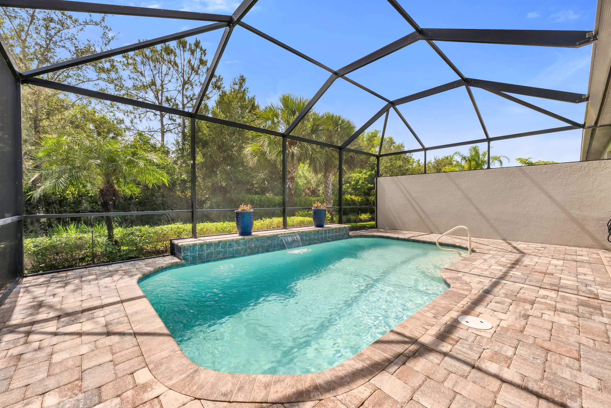 Lanai Pool