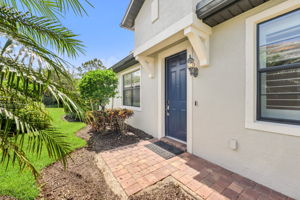 Side Entry Close
