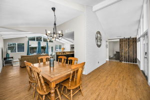 Dining Room4