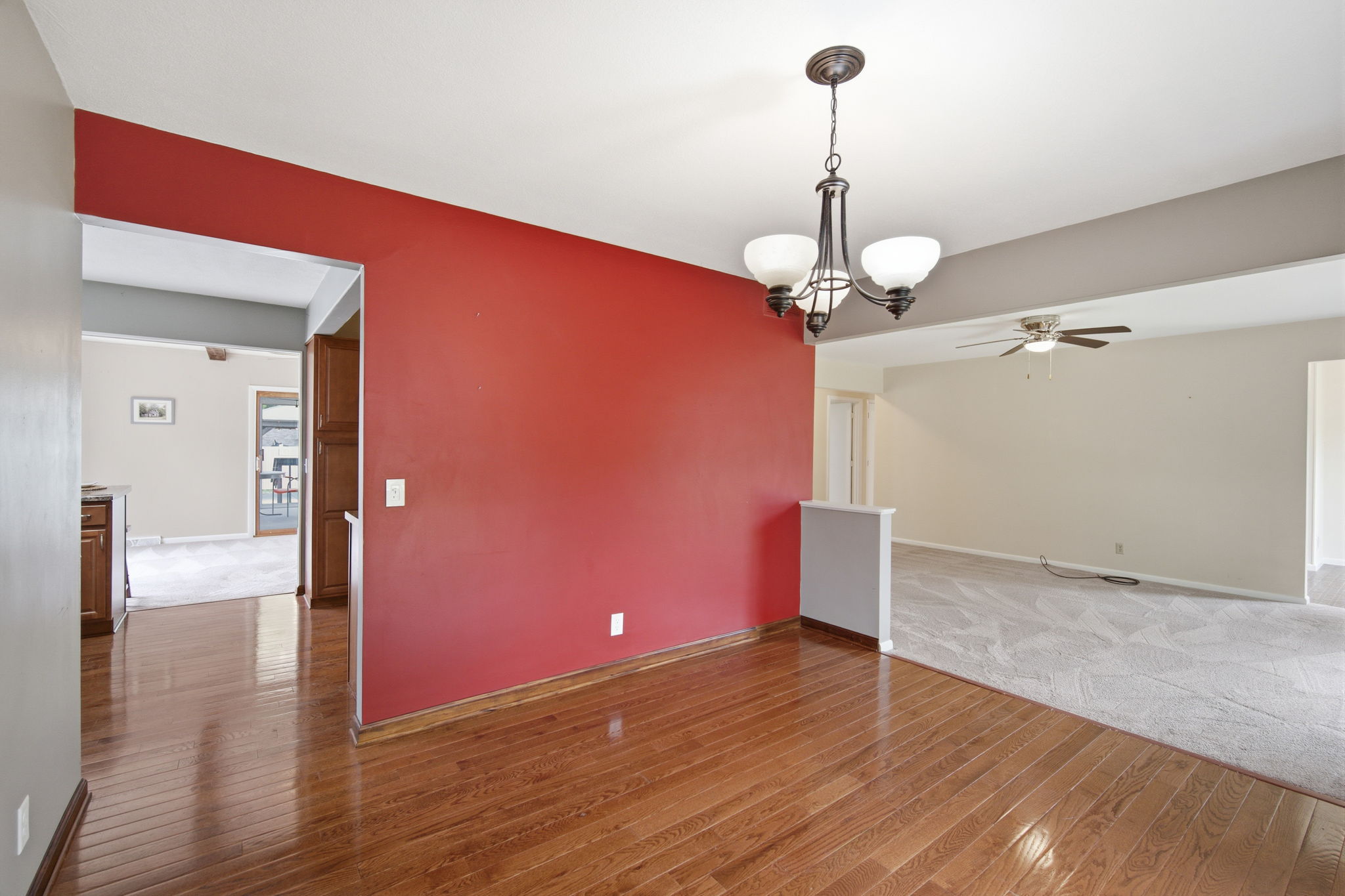  Photo 31