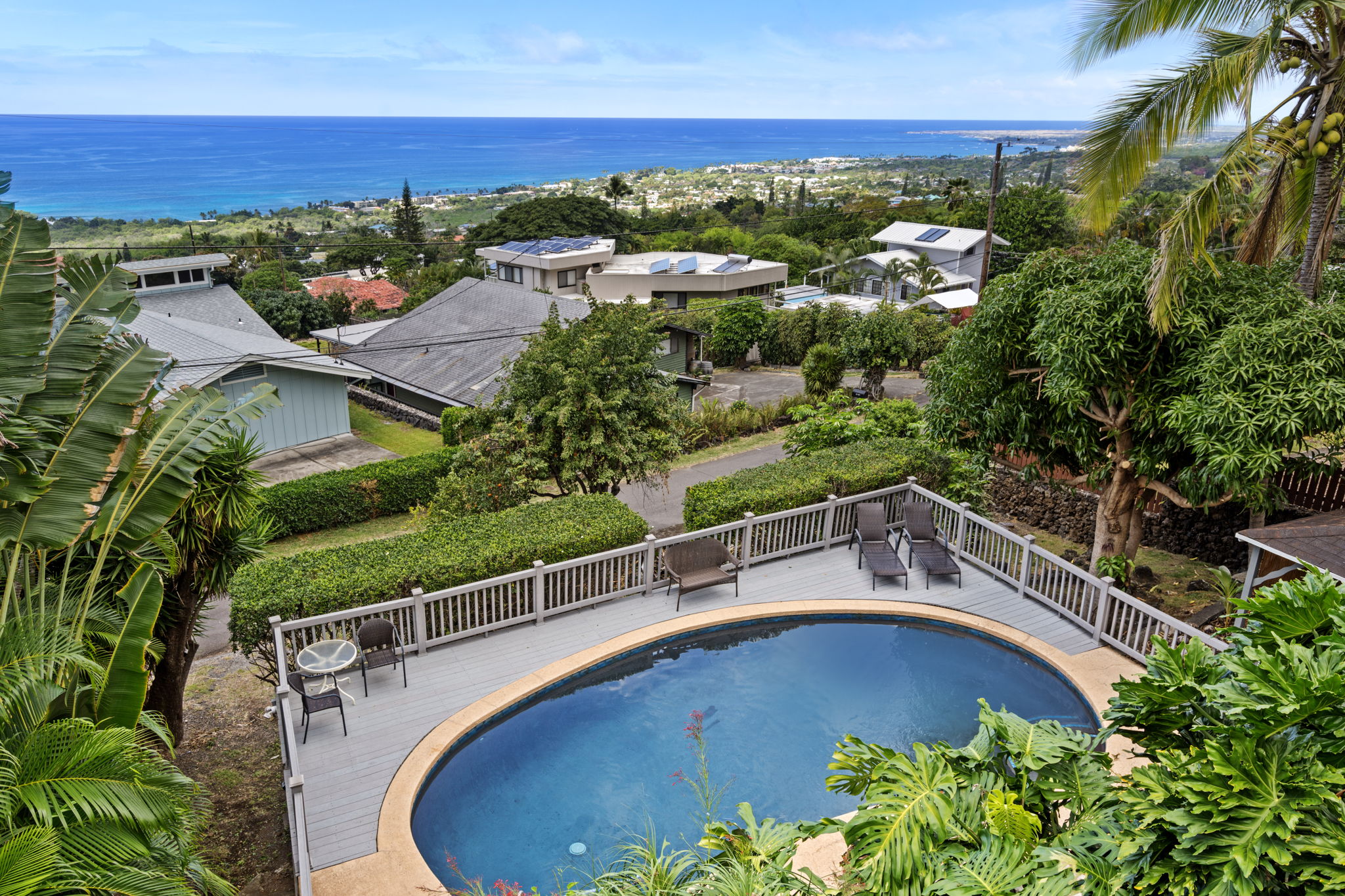 Lanai Views 1