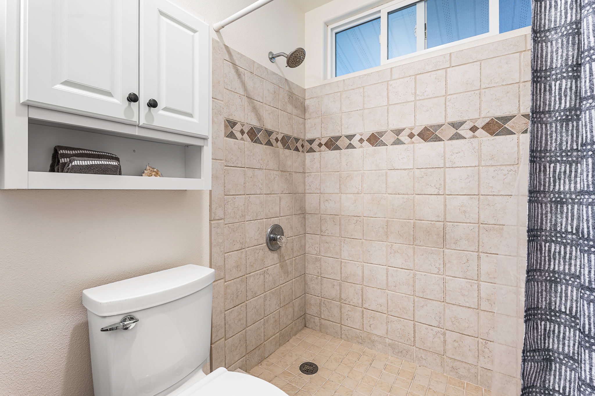 K Bathroom 3b