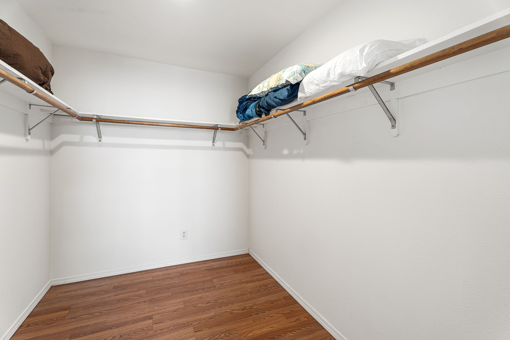 K Bedroom 1 WIC
